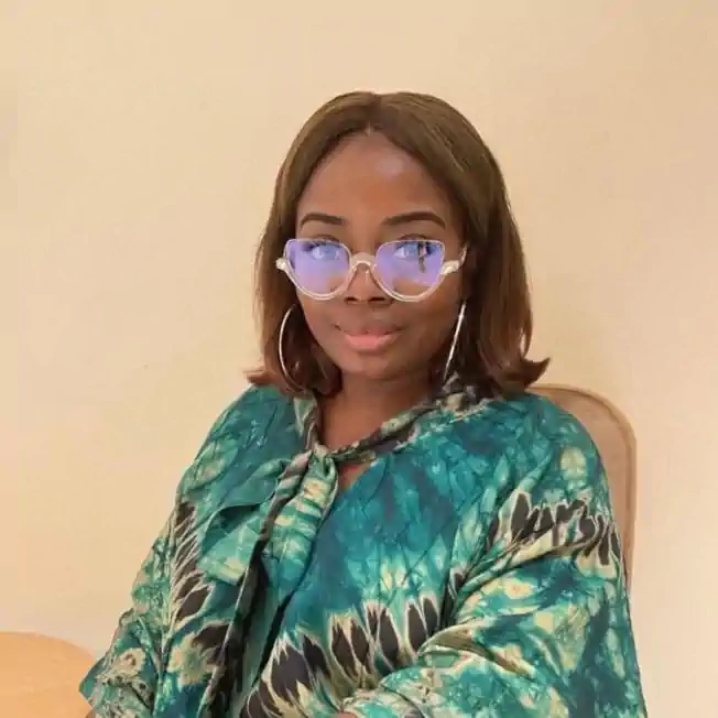 Sahndra Fon Dufe Okeowo